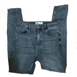 Zara high waisted skinny jeans astra black
